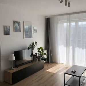 sloneczny-apartament-wroclaw.hotelswroclaw.com/