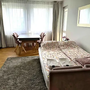 przytulne-mieszkanie-w-centrum-blisko-aquaparku.hotelswroclaw.com/